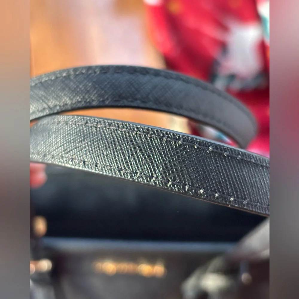 Michael Kors Black Leather Top-Zip Tote Bag - Picture 6 of 16